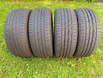 Letní pneumatiky Hankook K117 Ventus S1 Evo 2 225/50 R17 94 - 2
