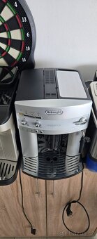 Kávovar delonghi - 2
