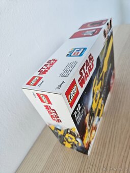 LEGO Star Wars 75214 Anakinův jediský Starfighter - 2