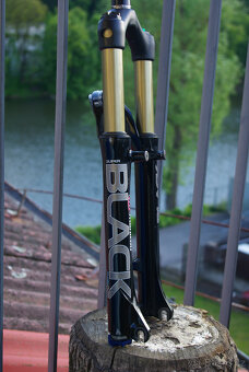 vidlice Manitou Black Super Air, FluidFlow, 26" - 2