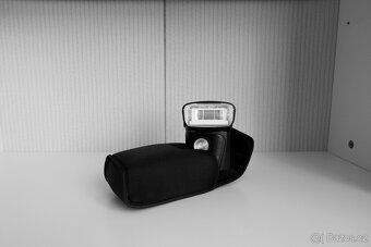 Blesk Canon Speedlite 320EX - 2