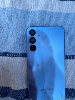 Prodám Galaxy A15(+zdarma sluchátka+obaly) - 2