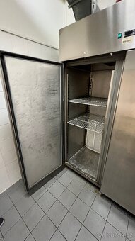 Gastro lednice dvojitá celonerez 1400L - 2