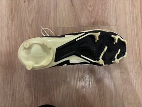 Kopačky Nike Zoom Mercurial Vapor 15 Academy FG/MG - 2
