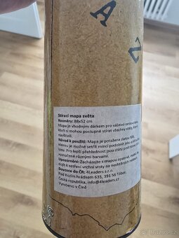 Stírací mapa světa - nová - 2