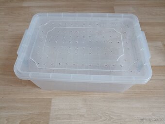 Plastové boxy se vzduchovými otvory - 2