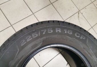 Pneu Continental 225/75 R16 CP - 2