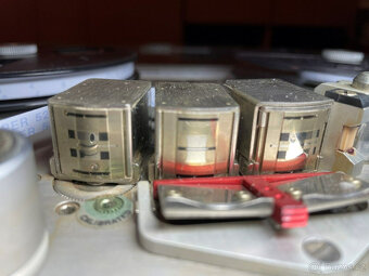 Nagra IV-STC s napájecím zdrojem, kabely a dokumentací na CD - 2