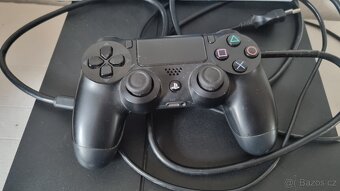 Playstation 4 - 2
