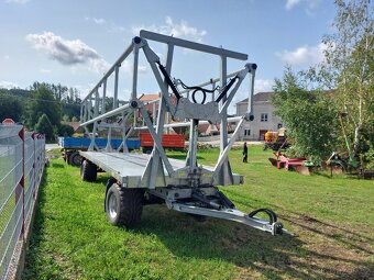 Přepravník balíků CYNKOMET T608/2 EU hydraulické bočnice - 2