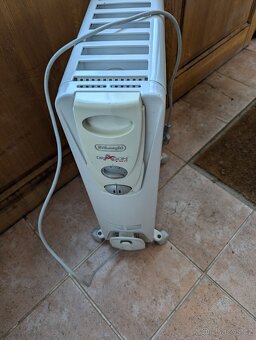 olejový radiátor Delonghi - 2