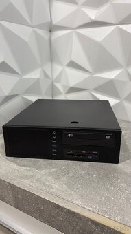 Kancelářský počítač RYZEN 2200G / 16 GB RAM / SSD 256GB - 2