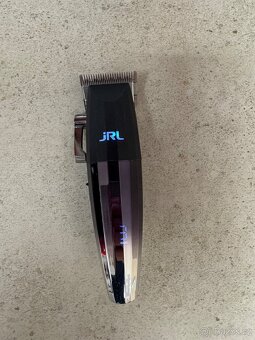 Profesionální střihací strojek - 2