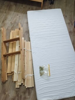 Vyvýšená postel s klouzačkou a domečkem - 2