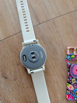 Smart hodinky Garmin Vivoactive 4s - 2