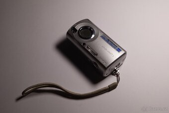 Sony DSC-S40 - 2