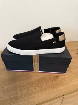Tommy Hilfiger slip-on - 2
