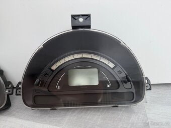 Budíky Citroen C2,C3 - 2