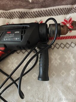 Skil Příklepová vrtačka - 2