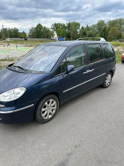 Peugeot 807 - 2