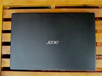 Minimálně používaný notebook Acer (N19H1) - 2