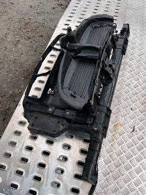 Chladičová stěna BMW E8x - 2