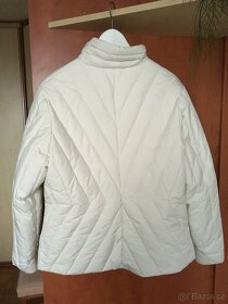 Bílá péřová bunda XL - 2