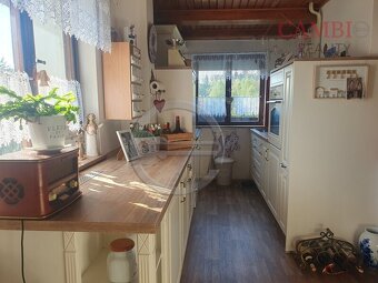 Rodinný dům, lodžie, terasa, pergola, garáž, pozemek, 1.921 - 2