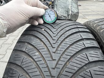 2x celoroční pneu Kumho 225/40/18 92W - 2