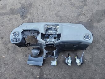 Ford fiesta mk6 08-16 airbagová sada - 2