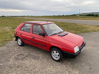 Škoda Favorit LS -první model - 2
