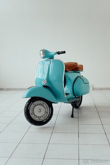 Motorka Piaggio Vespa 125CC (1963) - 2