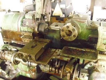 Prodám soustruh automat A20 2kusy - 2