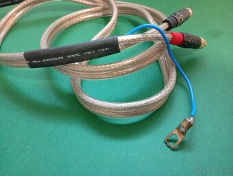 Kabel pro gramo cinch, stíněný prodám. - 2