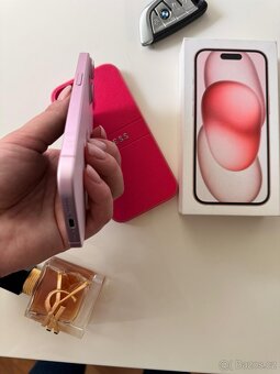 iPhone 15 128GB ROSE - 2