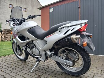 Aprilia Pegaso 650 - 2