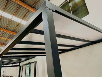 Hliníková pergola v antracit barvě - 2