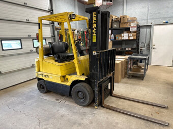 Vysokozdvižný vozík Hyster model H30XM s nosností 6200 liber - 2