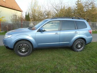 Prodám osobní automobil Subaru Forester - 2