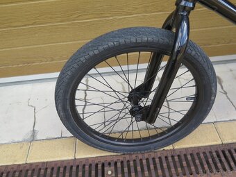Černé BMX Superstar - 2