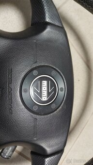 Volant Momo ze Subaru Outback - 2