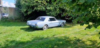 Ford Mustang - 2