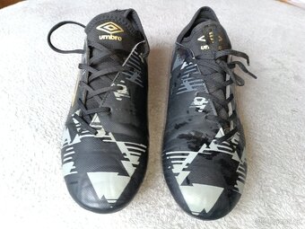 Kopačky Umbro vel 42,5 - 2