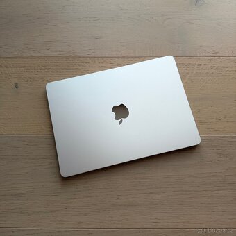 APPLE MACBOOK AIR 13” M2/8GB RAM/256GB,BATERIE 93% - 2