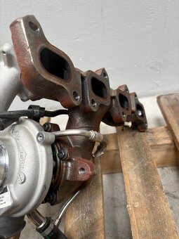 Turbo Vw T6 04L253014M Nové Originál Volkswagen kompletní - 2