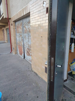 garážová vrata zateplená - 2