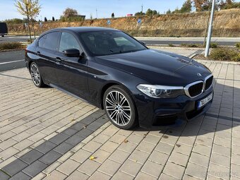 BMW 530 D xDrive M packet model 2019 (G30 F90) - 2