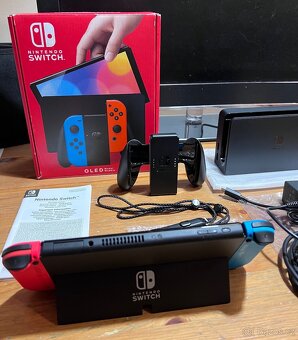 Nintendo Switch OLED Neon Blue & Red komplet TOP stav - 2