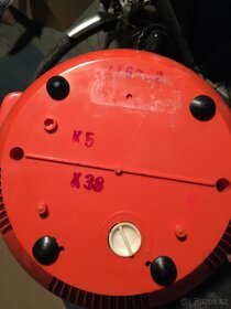 Telefon tlacitkovy - 2