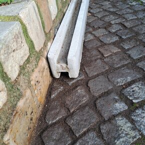 Betonový sloupek - 2
